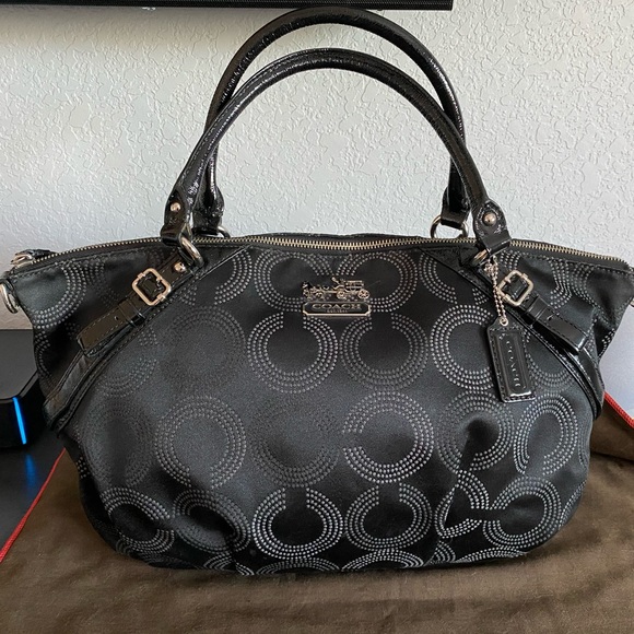 Large Black Coach Bag Purse Tote Excellent - Picture 1 of 15